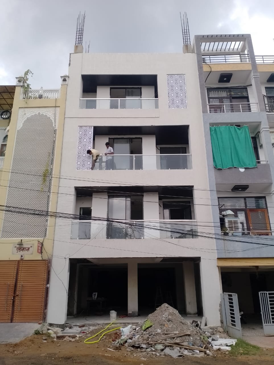 WhatsApp Image 2025-06-20 at 10.39.22 (1)